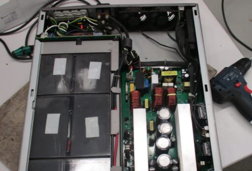 Naprawa zasilaczy UPS w RGB Elektronika