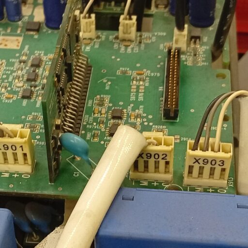 uscite analogiche ABB ACS550