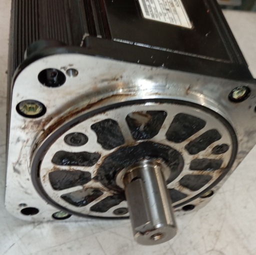 riparazione Yaskawa SGMRS-13A2A-YR12